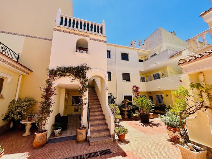 Image No.16-2 Bed Apartment for sale