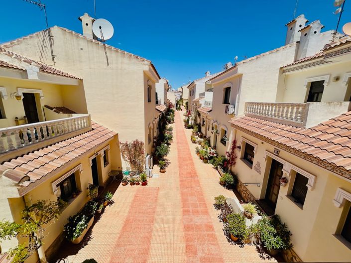 Image No.15-2 Bed Apartment for sale