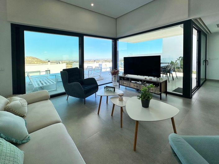 Image No.17-3 Bed Villa for sale