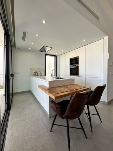 Image No.21-3 Bed Villa for sale