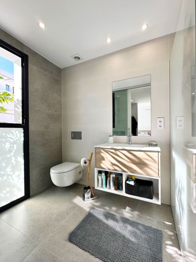 Image No.40-3 Bed Villa for sale