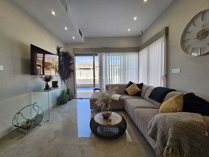 Image No.13-3 Bed Villa for sale