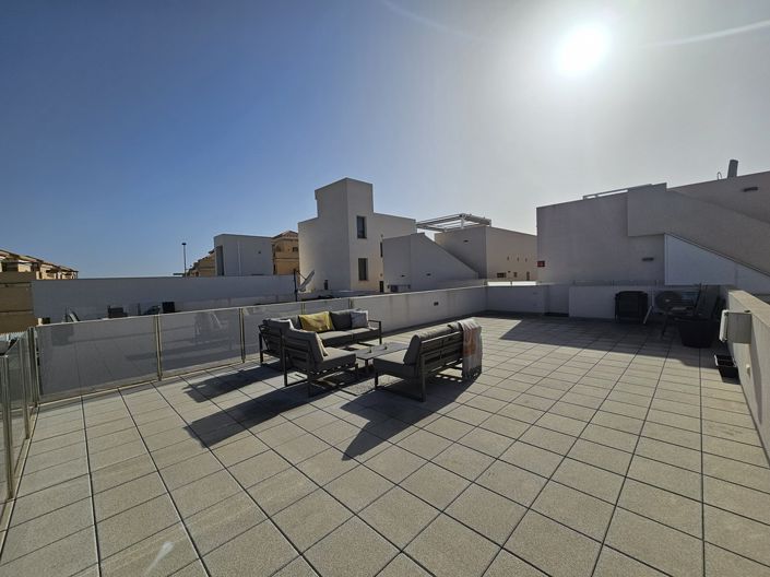 Image No.18-3 Bed Villa for sale