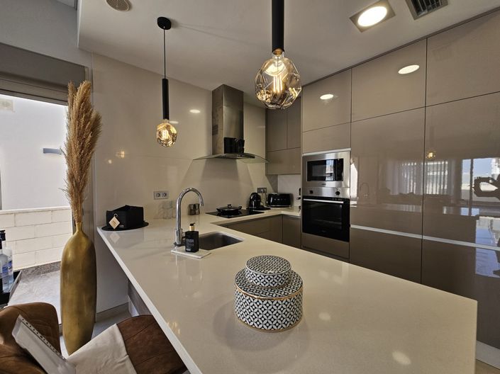 Image No.9-3 Bed Villa for sale