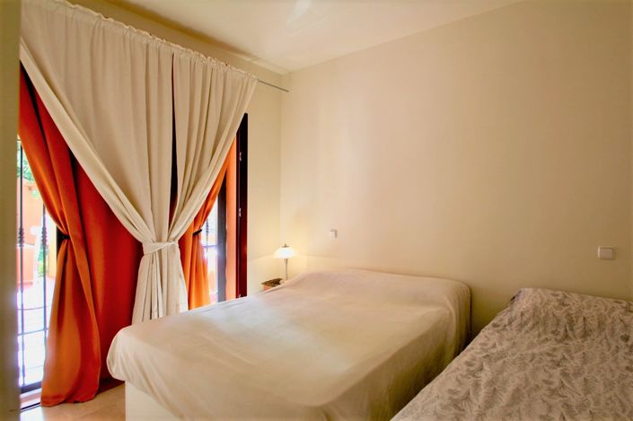 Image No.9-1 Bed Apartment for sale