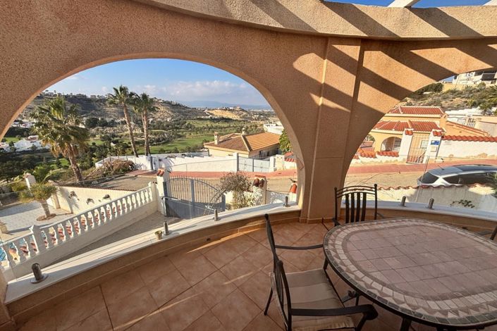 Image No.47-5 Bed Villa for sale