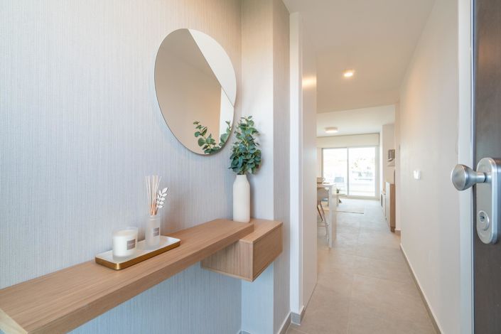 Image No.21-2 Bed Apartment for sale