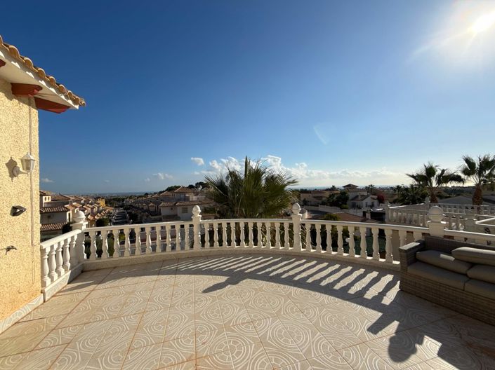 Image No.21-3 Bed Villa for sale