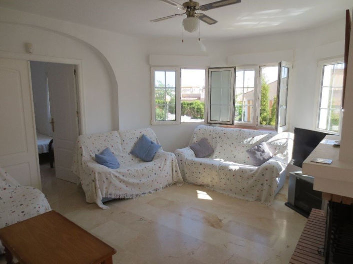 Image No.3-6 Bed Villa for sale