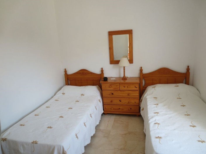 Image No.9-6 Bed Villa for sale