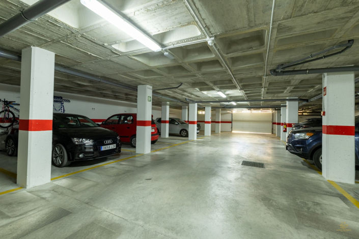 Image No.27-2 Bed Apartment for sale