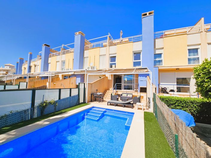 Image No.1-3 Bed Townhouse for sale