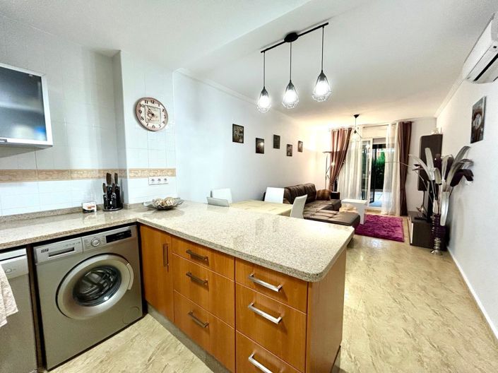 Image No.8-2 Bed Apartment for sale