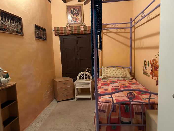 Image No.8-6 Bed Country House for sale