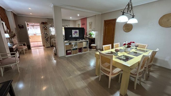 Image No.11-3 Bed Villa for sale