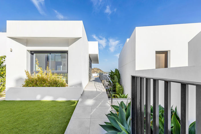 Image No.47-3 Bed Villa for sale