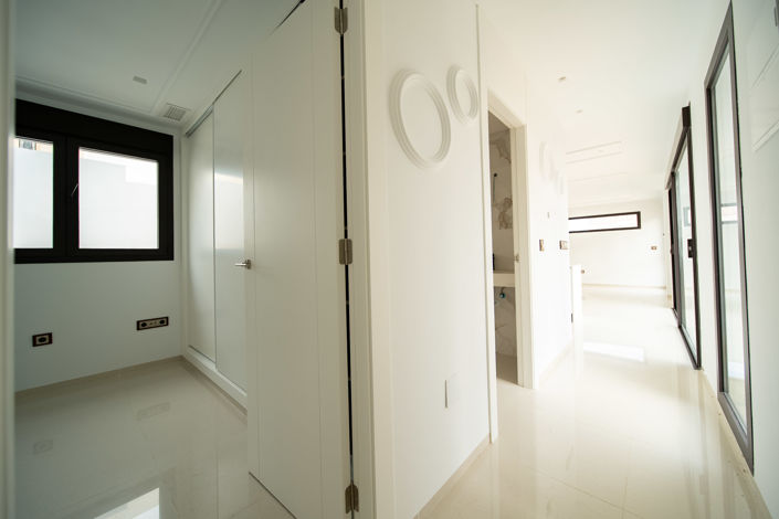 Image No.21-3 Bed Villa for sale