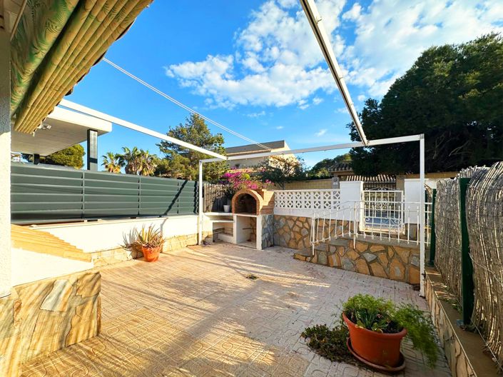 Image No.29-3 Bed Townhouse for sale