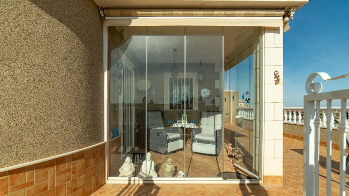 Image No.8-2 Bed Villa for sale