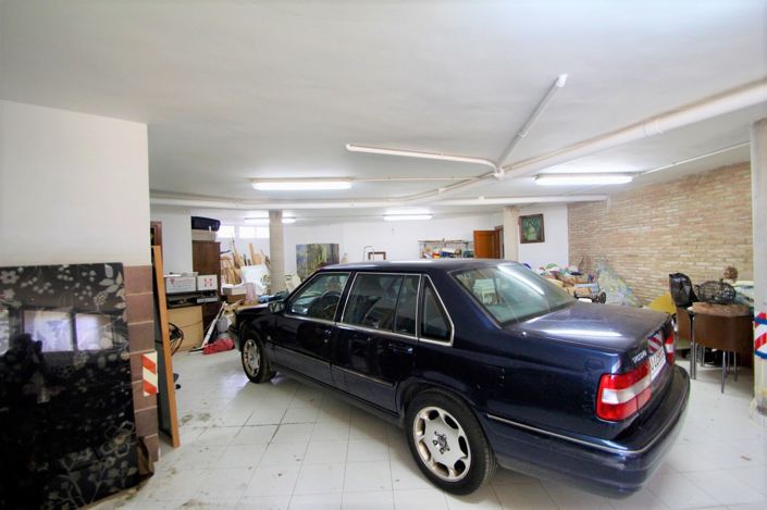 Image No.27-5 Bed Villa for sale