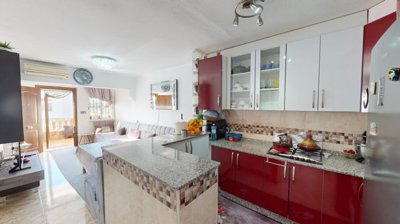 66805oasislosalcazarestopfloorrenovatedapartm