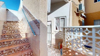 66805oasislosalcazarestopfloorrenovatedapartm