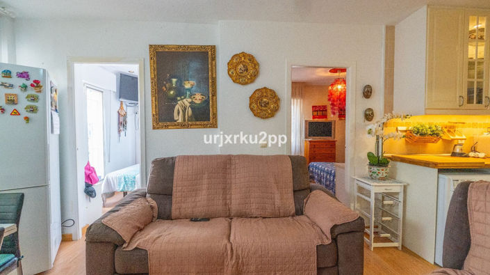 Image No.12-3 Bed Townhouse for sale