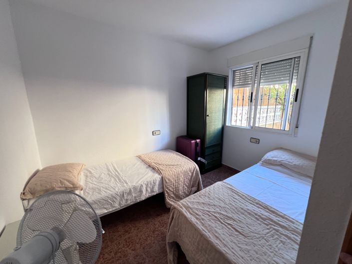 Image No.29-3 Bed Townhouse for sale