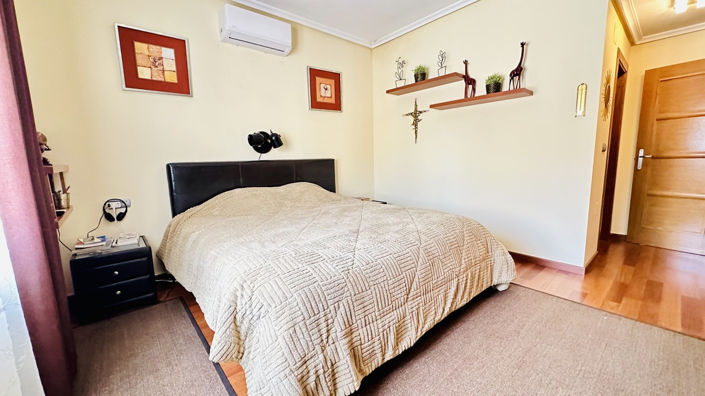 Image No.11-4 Bed Villa for sale