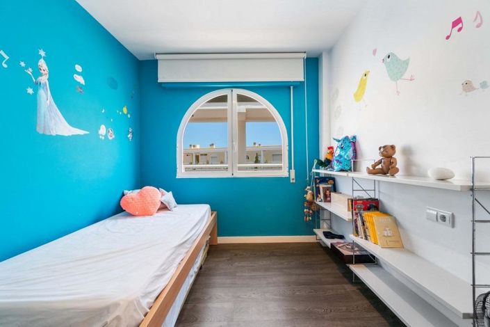 Image No.13-3 Bed Apartment for sale