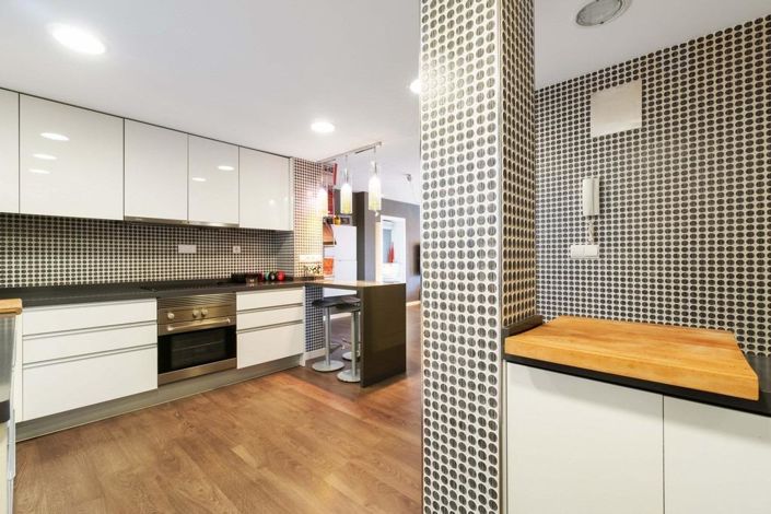 Image No.9-3 Bed Apartment for sale