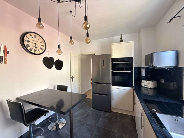 Image No.12-4 Bed Apartment for sale