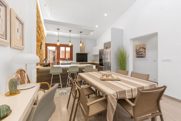 Image No.32-4 Bed Villa for sale