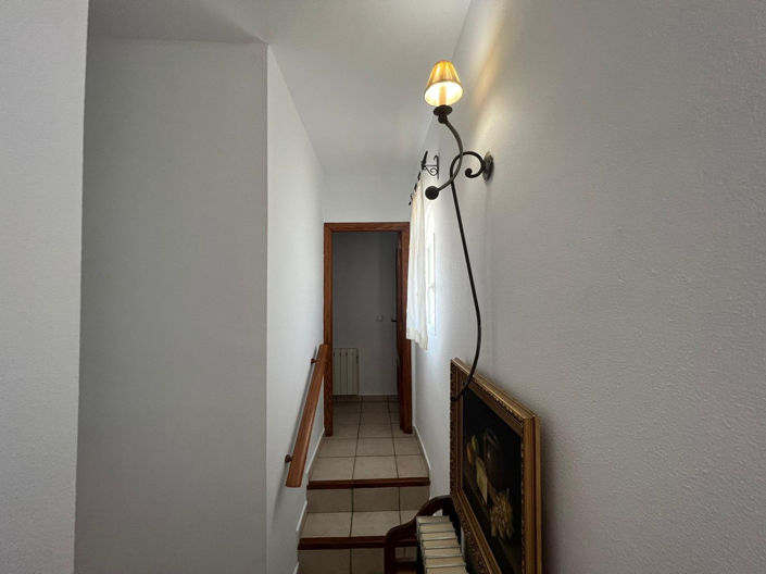 Image No.13-3 Bed Villa for sale