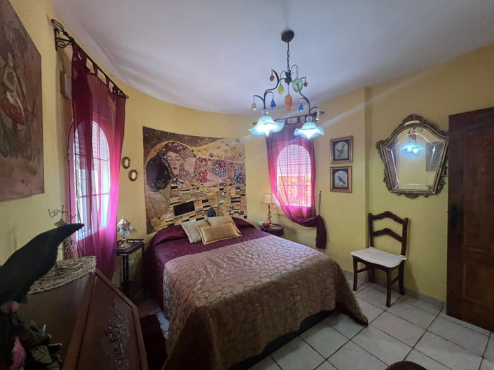 Image No.27-3 Bed Villa for sale