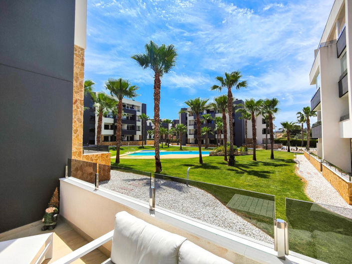 Image No.1-2 Bed Apartment for sale