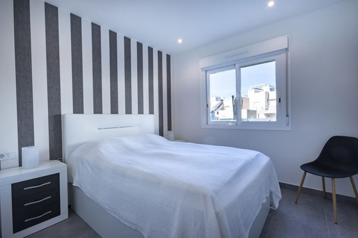 Image No.14-3 Bed Apartment for sale