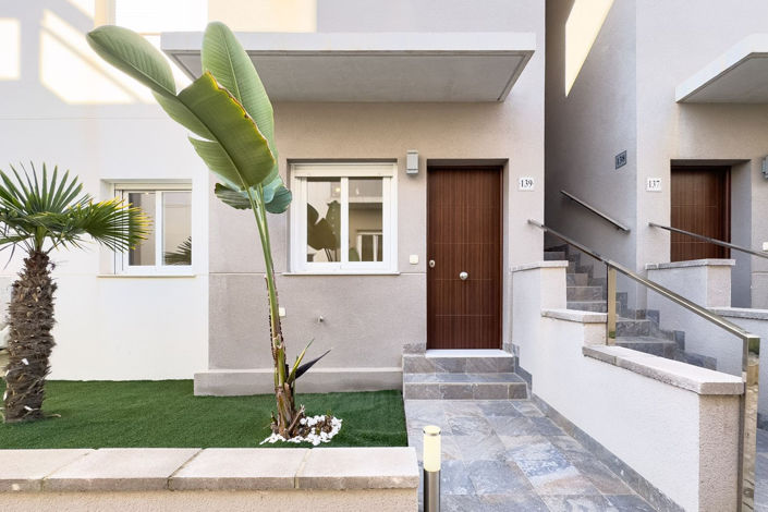 Image No.2-3 Bed Apartment for sale