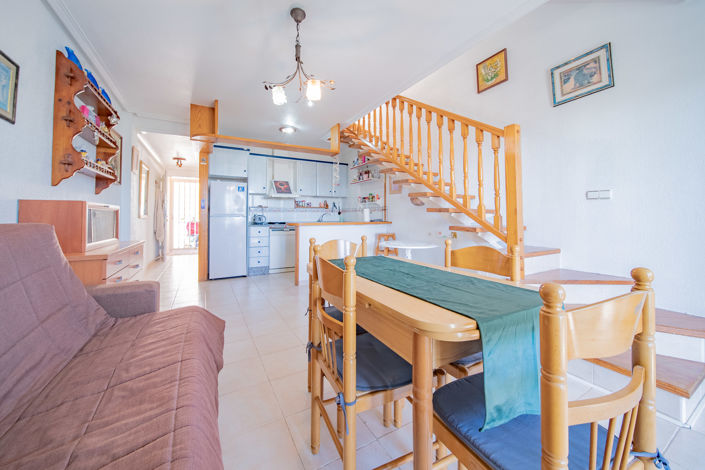 Image No.6-2 Bed Townhouse for sale