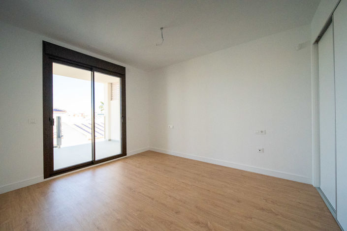 Image No.8-2 Bed Penthouse for sale