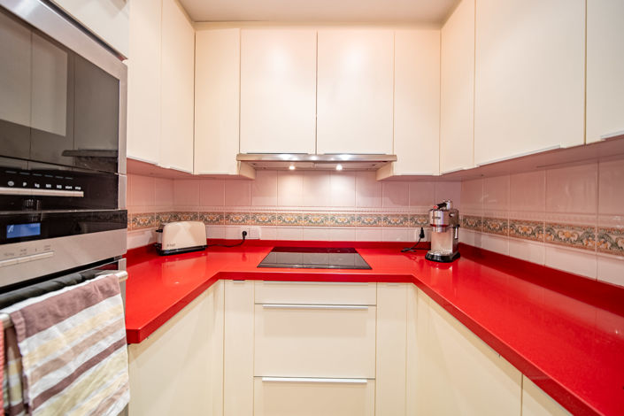 Image No.8-3 Bed Townhouse for sale