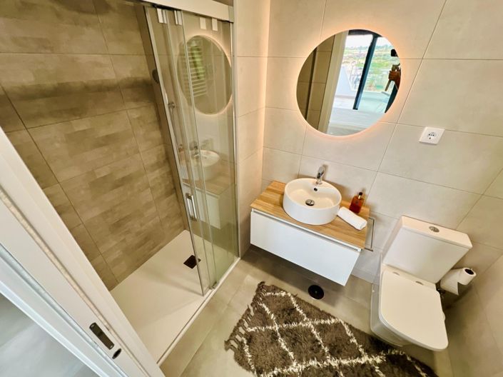 Image No.13-2 Bed Apartment for sale