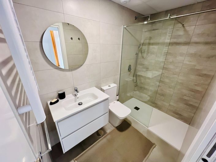 Image No.17-2 Bed Apartment for sale