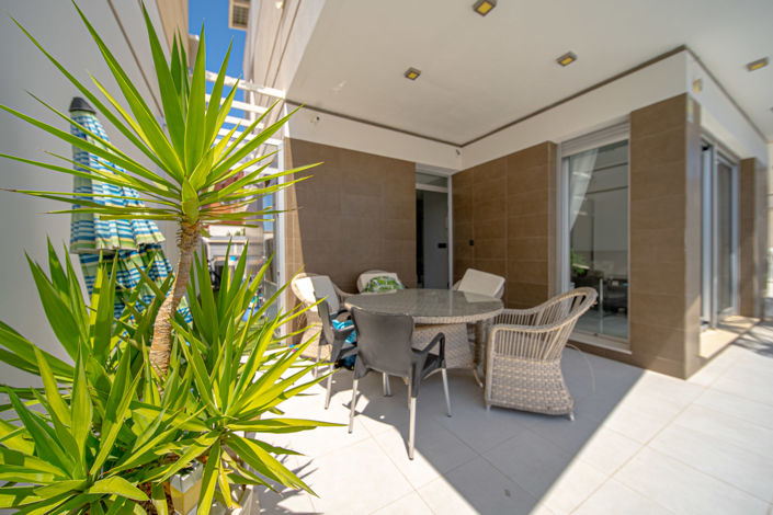 Image No.27-3 Bed Villa for sale