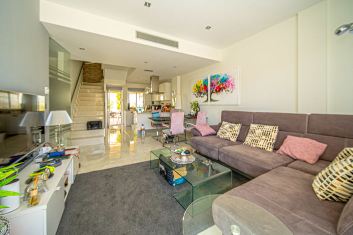 Image No.3-3 Bed Villa for sale