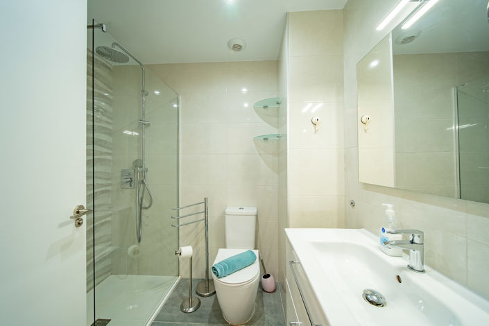 Image No.23-3 Bed Apartment for sale