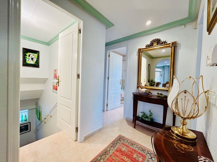 Image No.15-4 Bed Villa for sale