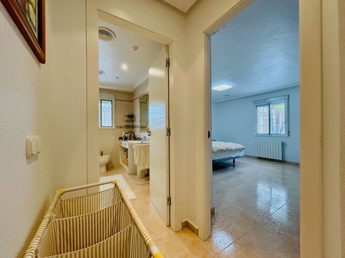 Image No.27-4 Bed Villa for sale