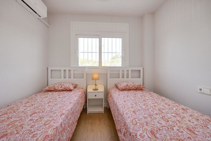 Image No.9-2 Bed Apartment for sale