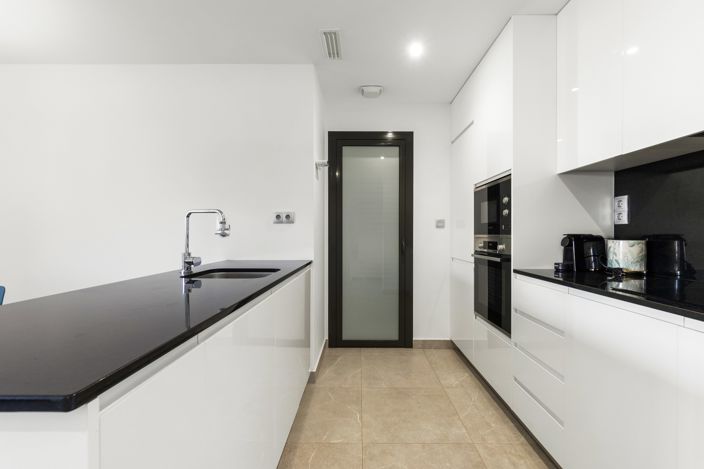 Image No.10-2 Bed Apartment for sale